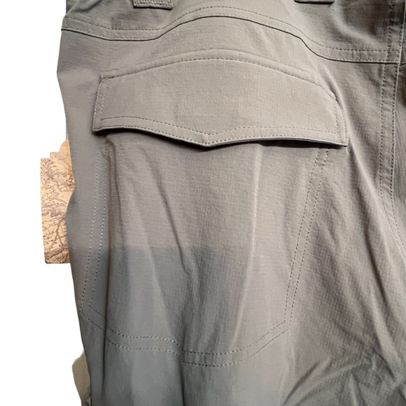 NWT Men’s Telluride Clothing pants or zip off leg to shorts size 40X32 Grey - Picture 8 of 12